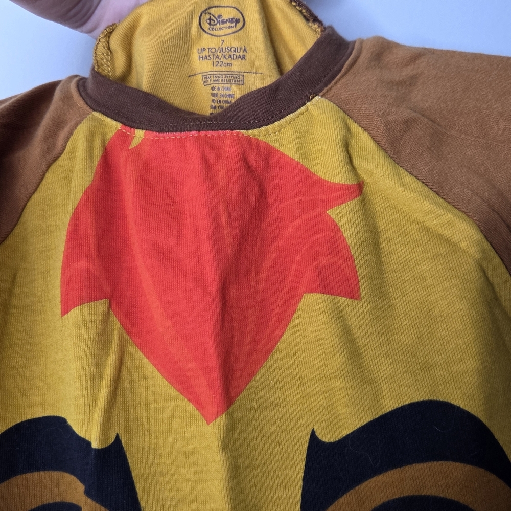 Disney Lion Character Kids Pajamas - Brown and Yellow - Picture 4 of 4